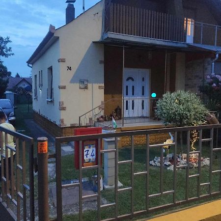 Pandora Nyaralo Villa Balatonmariafurdo Exterior photo